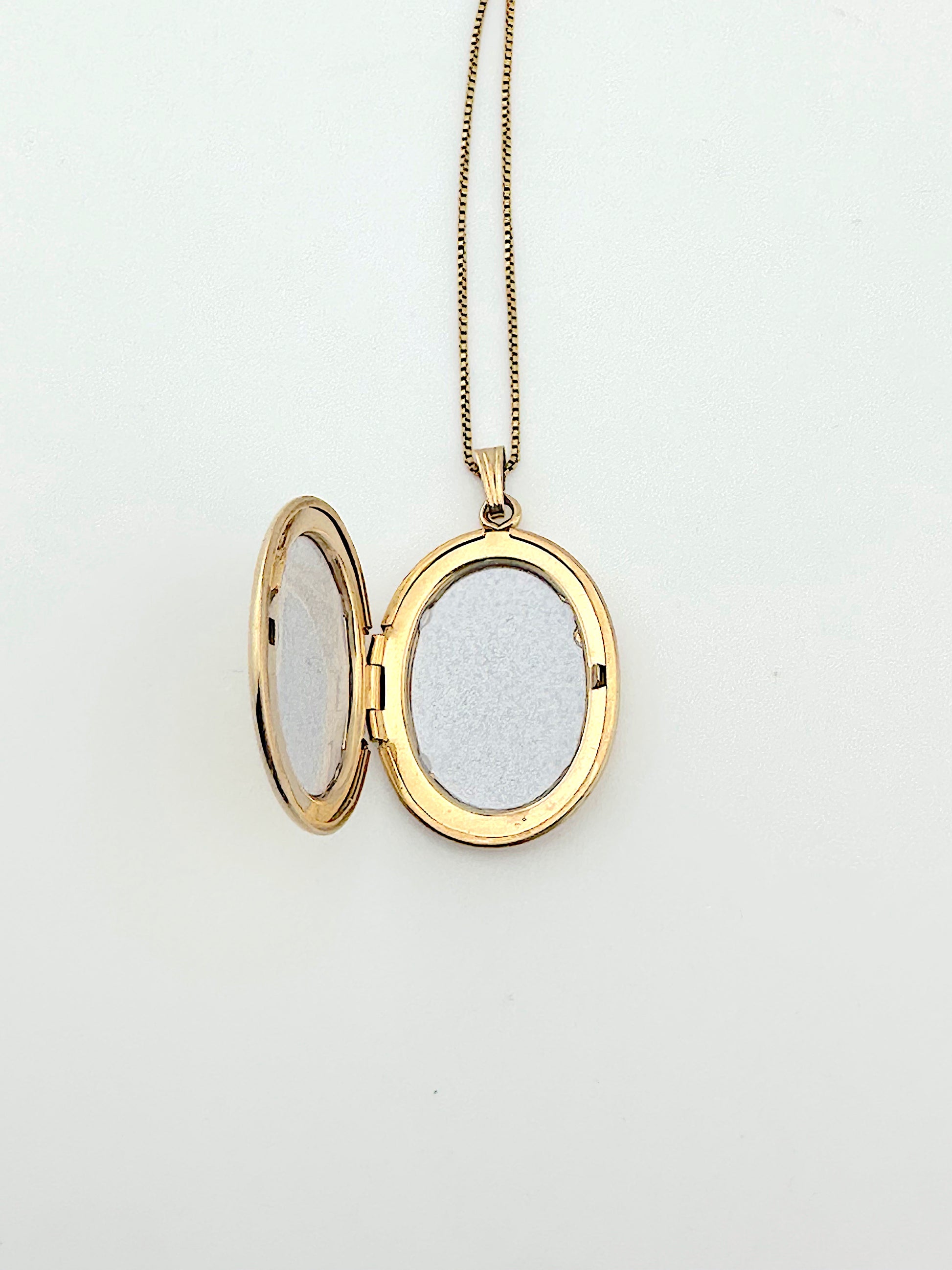 Heirloom Locket