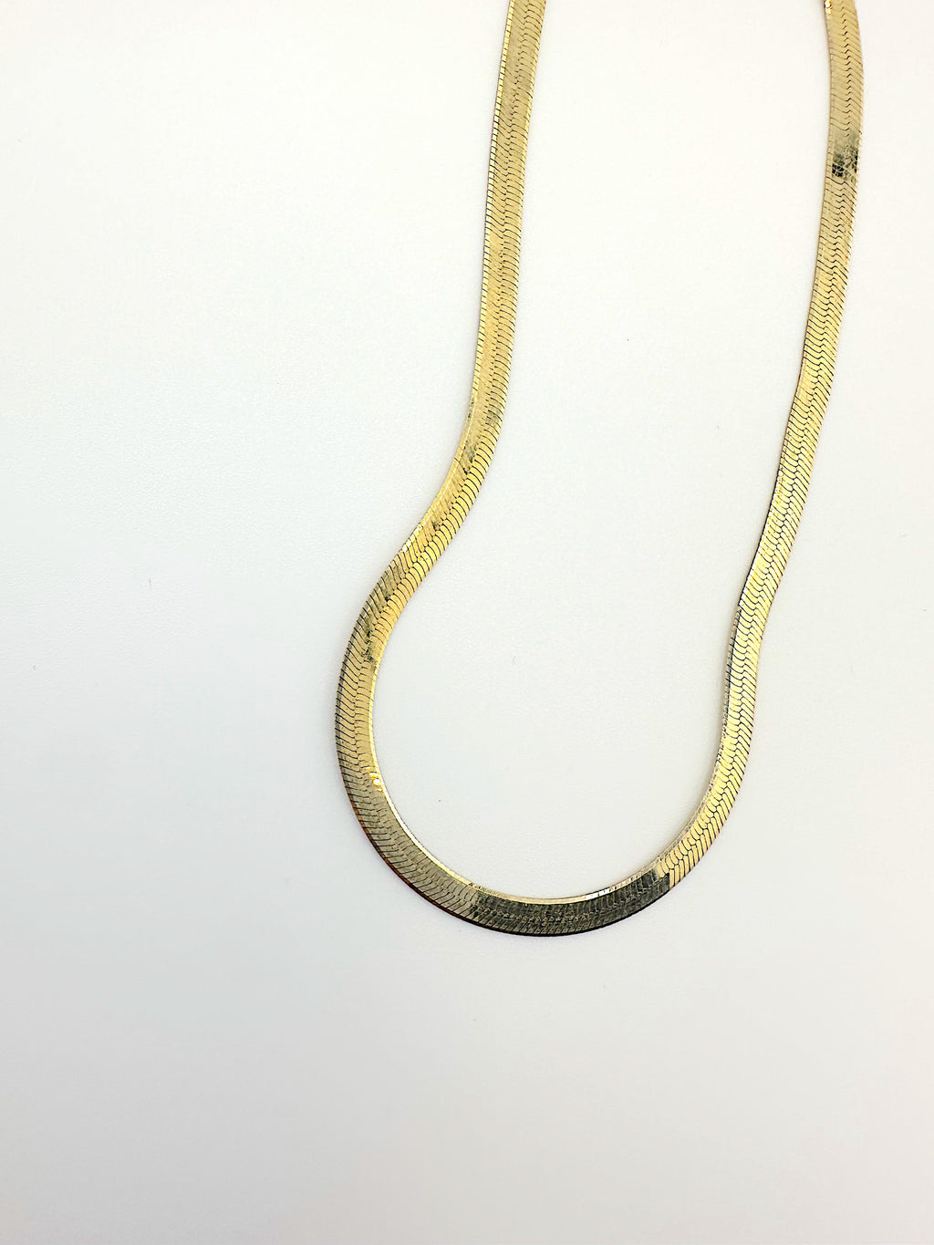 Decorative Snake Chain Necklace