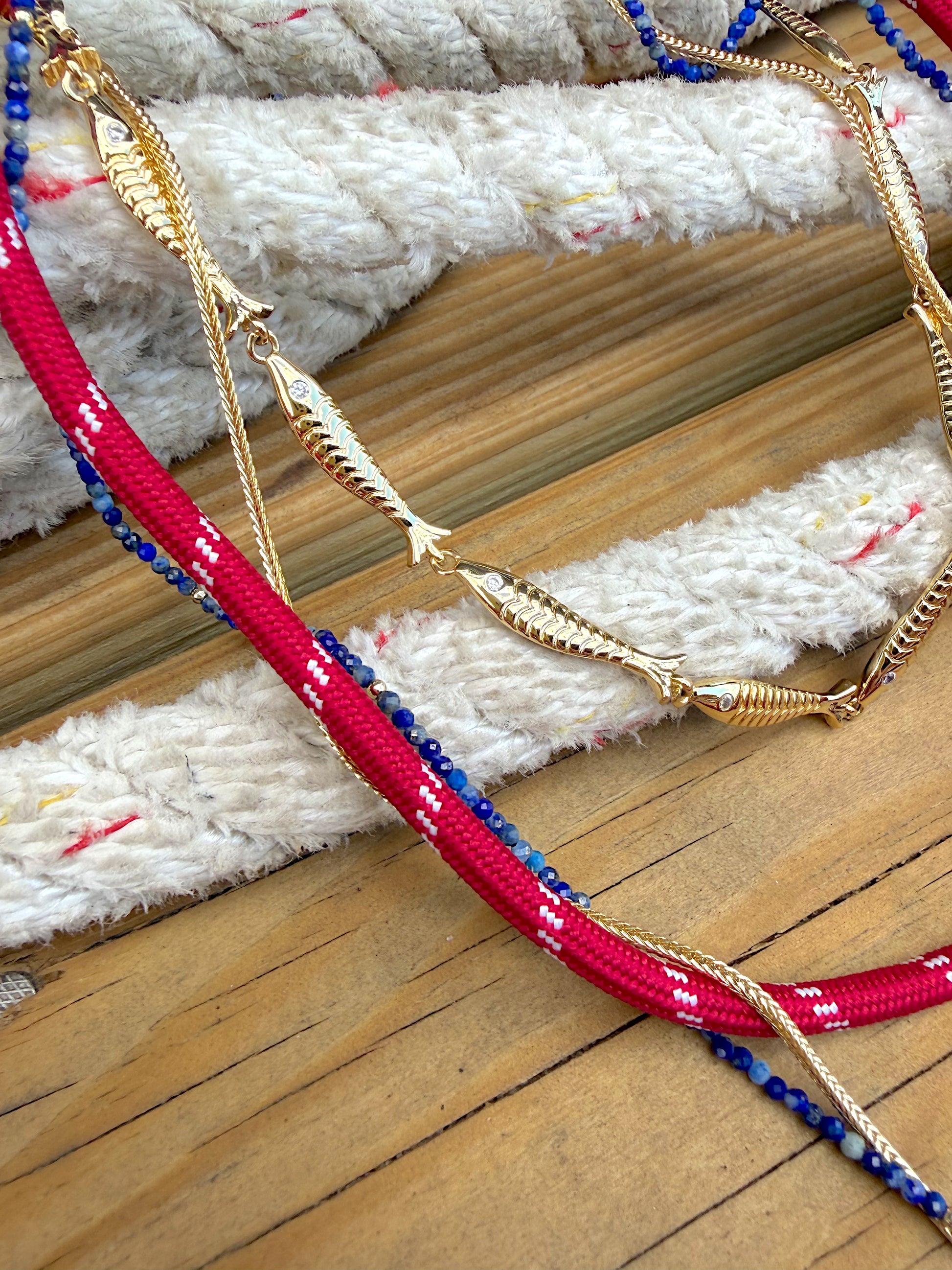 SVD x STAYSTACKED Paracord Lapis Fish