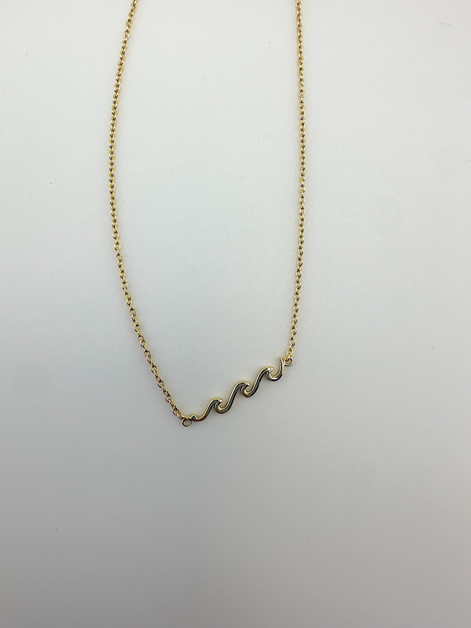 Make Waves Necklace