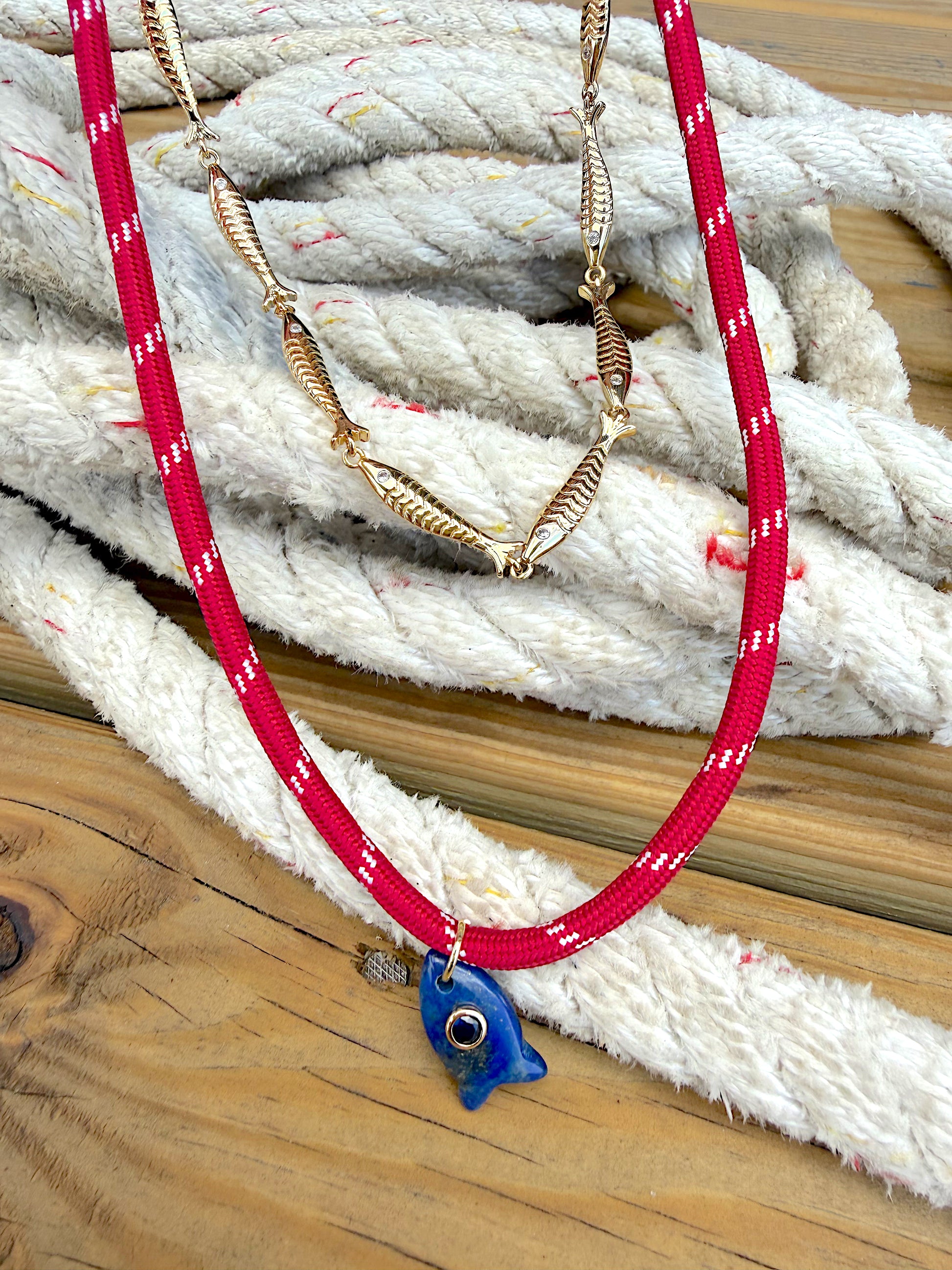 SVD x STAYSTACKED Paracord Lapis Fish